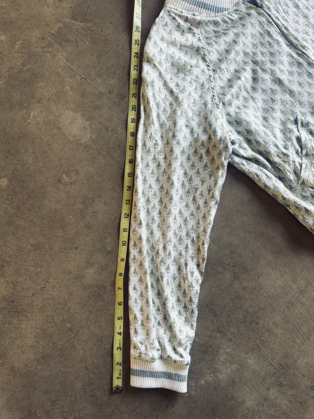 Anthropologie White Satin Embroidered Green Leaf Bomber Jacket - Women M - Picture 10 of 10